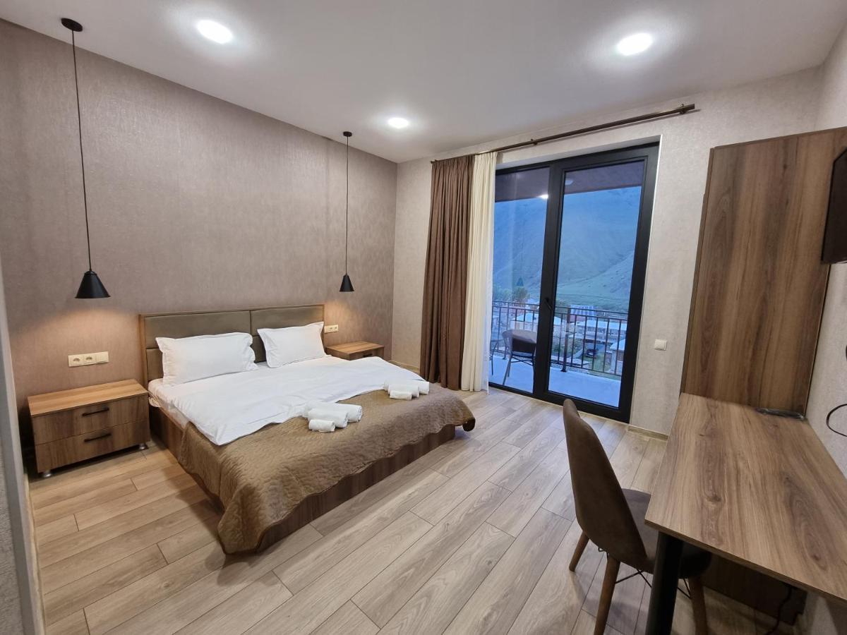 Hotel Sweet Night Kazbegi Bagian luar foto