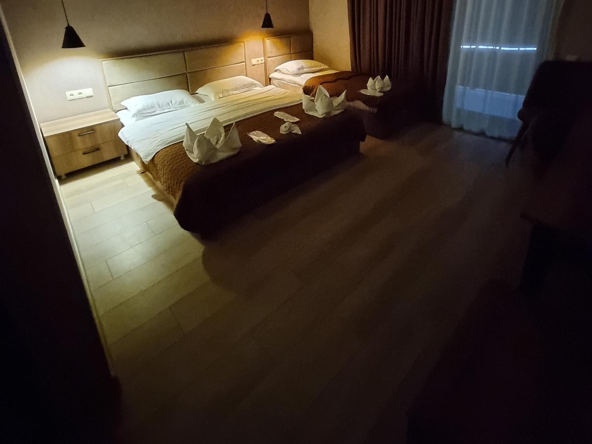 Hotel Sweet Night Kazbegi Ruang foto