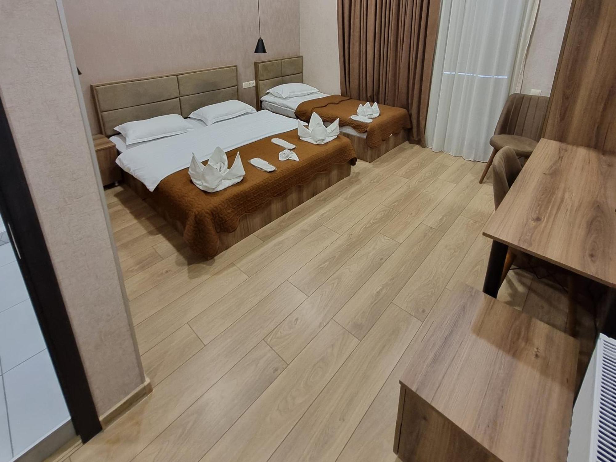 Hotel Sweet Night Kazbegi Ruang foto