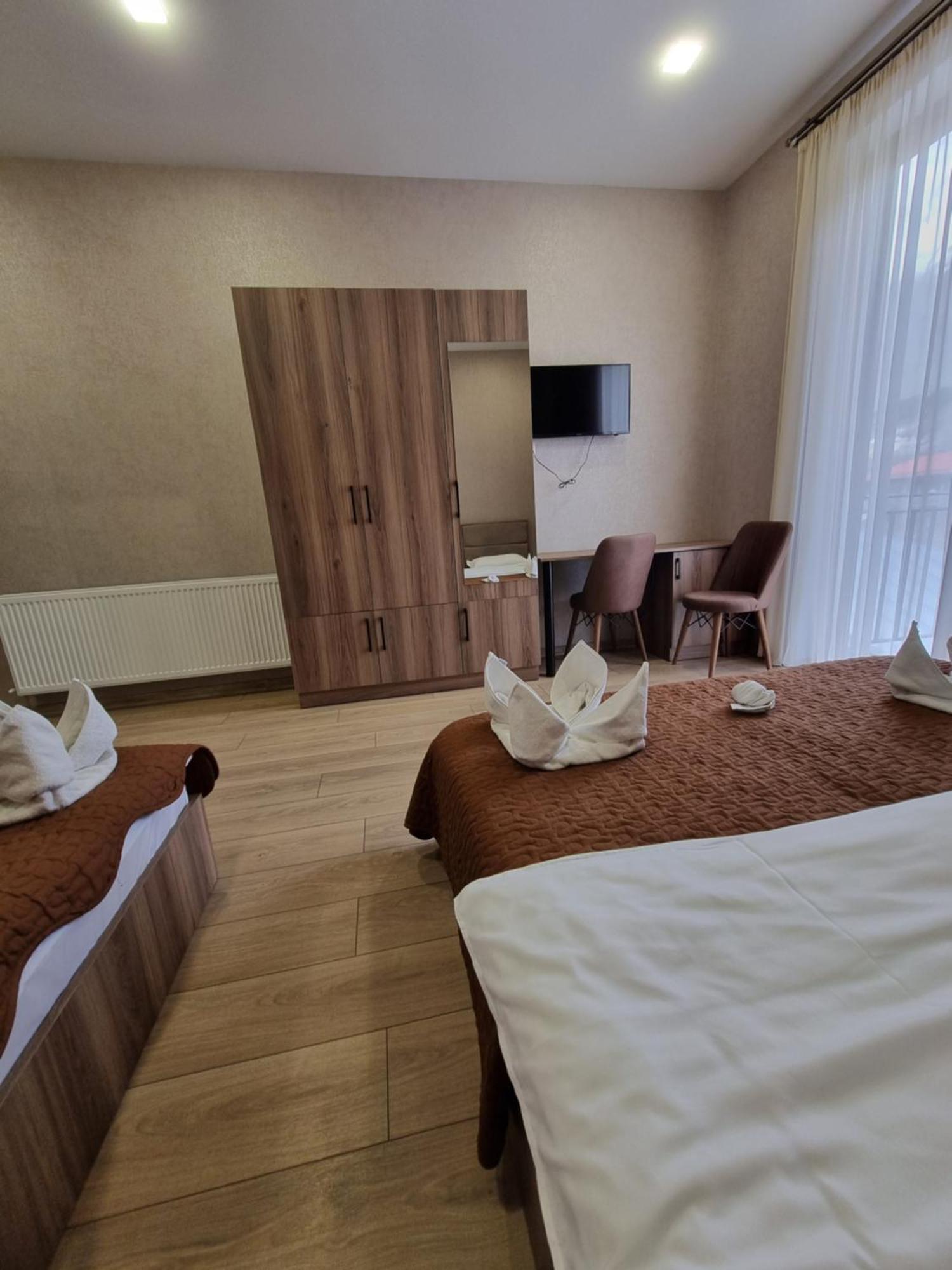 Hotel Sweet Night Kazbegi Ruang foto