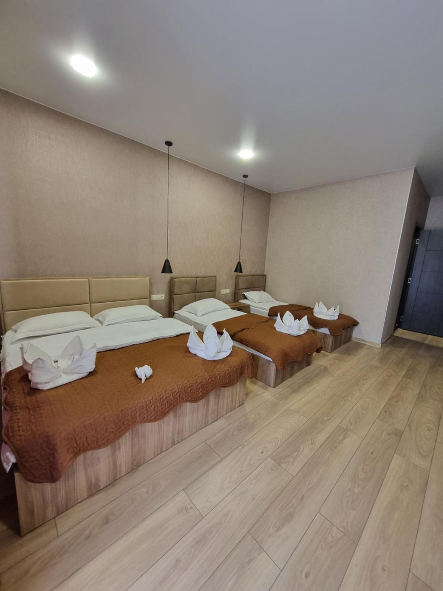 Hotel Sweet Night Kazbegi Ruang foto
